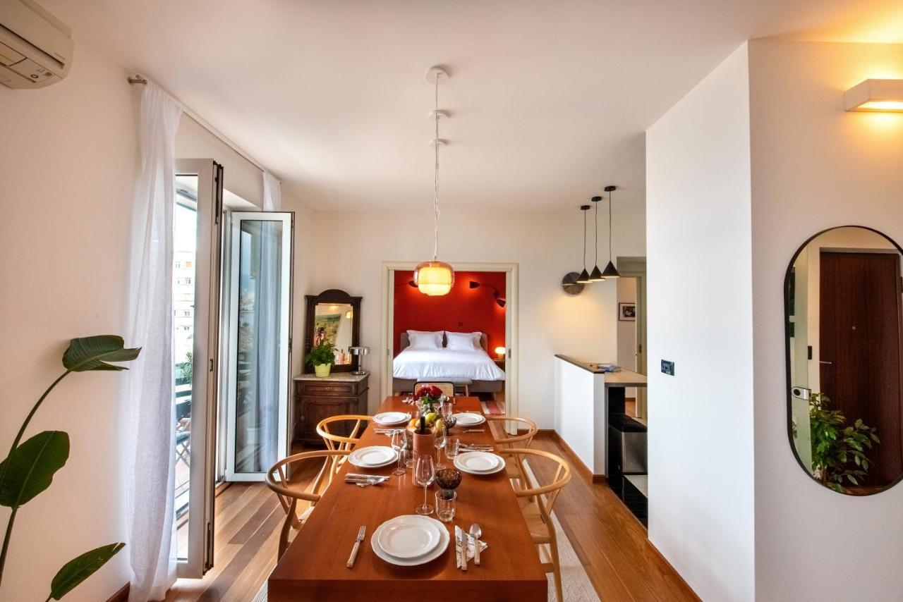 Airy Seafront 1920S Apartment Split Extérieur photo