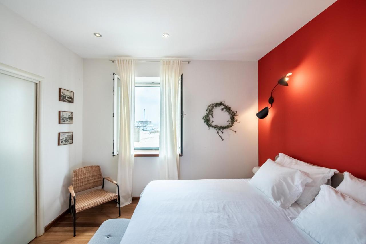 Airy Seafront 1920S Apartment Split Extérieur photo