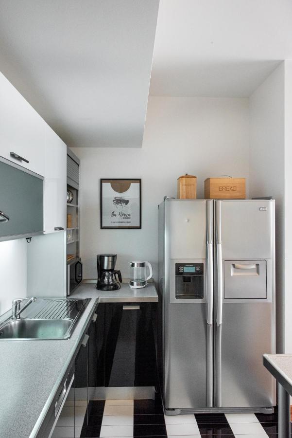 Airy Seafront 1920S Apartment Split Extérieur photo