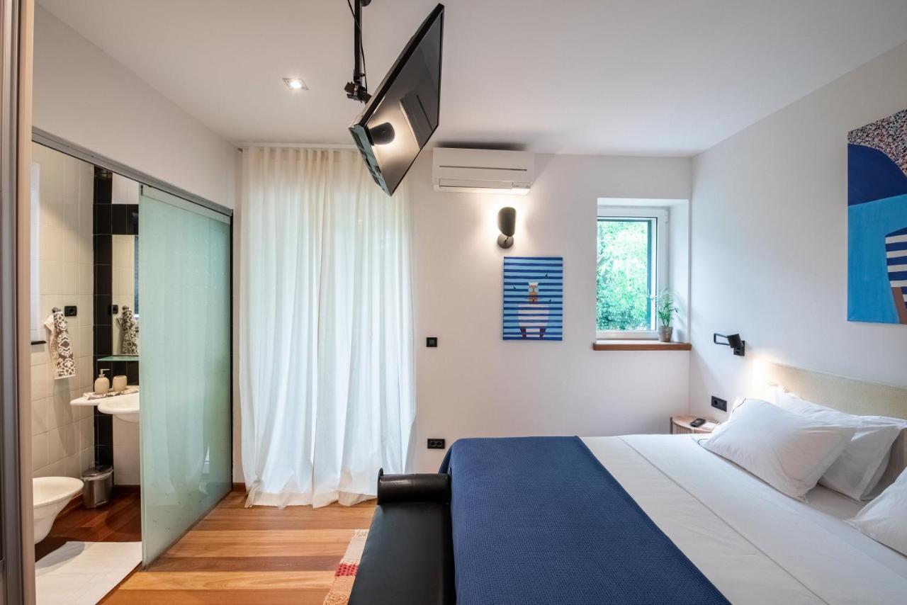 Airy Seafront 1920S Apartment Split Extérieur photo