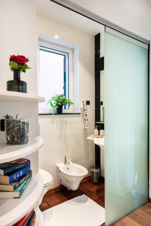 Airy Seafront 1920S Apartment Split Extérieur photo